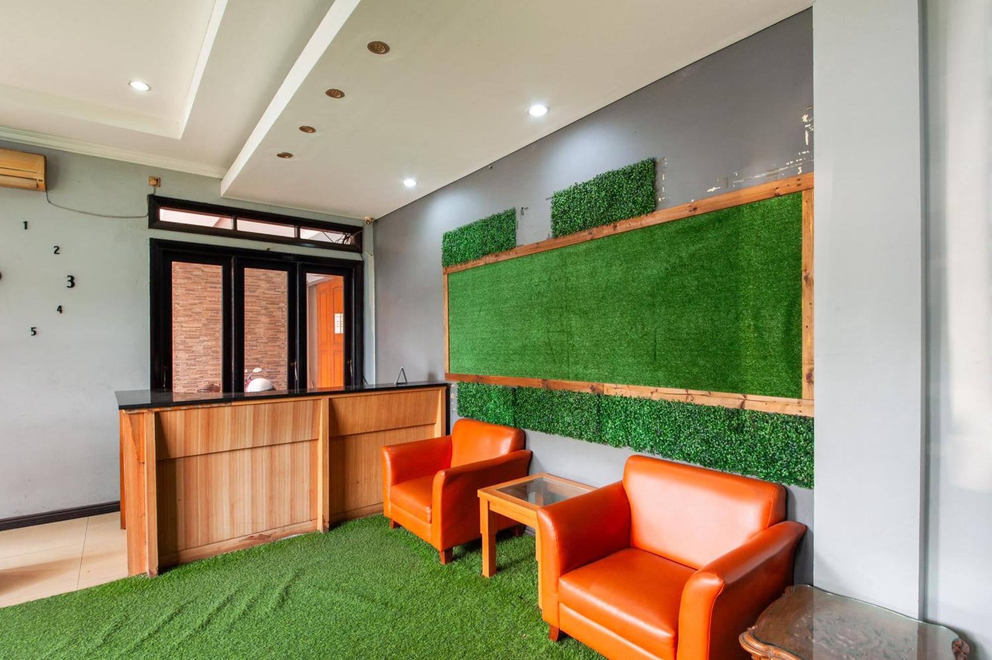 Reddoorz Plus Near Kelapa Dua Kebon Jeruk Jakarta Exteriér fotografie
